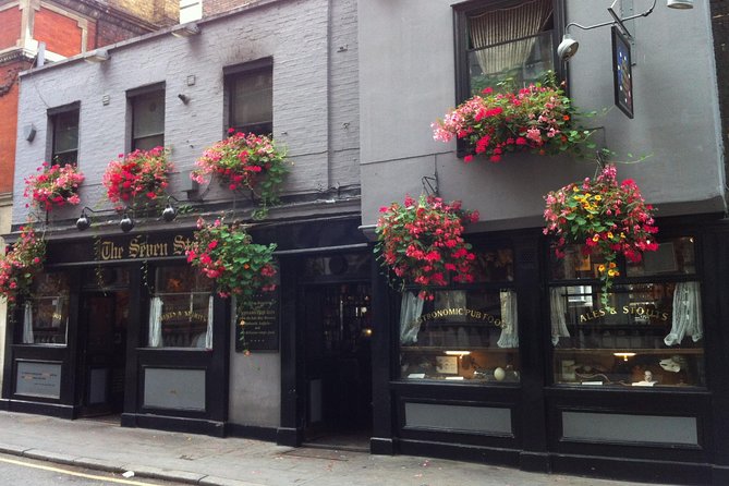 Private Tour of London's Historic Pubs - Fleet Street begins the story