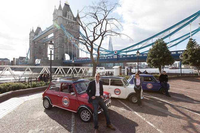 Private Tour of London's Landmarks in a Classic Car - Royal palaces and the monarch’s London
