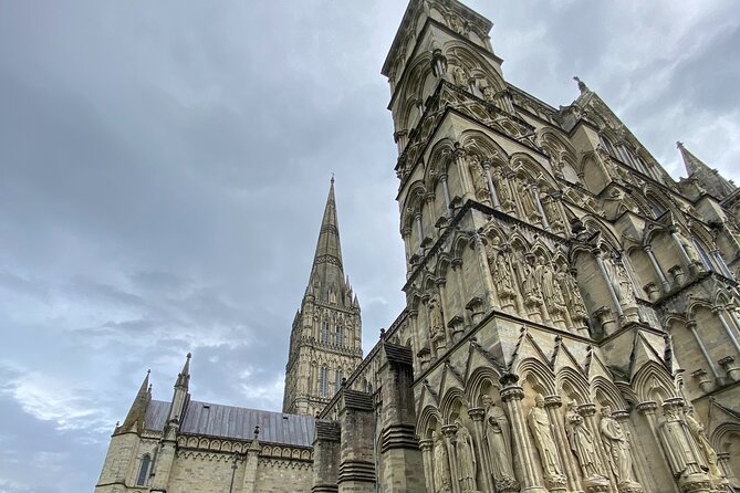 Private Tour of Stonehenge and Salisbury Cathedral - Salisbury Cathedral and the 1215 Magna Carta