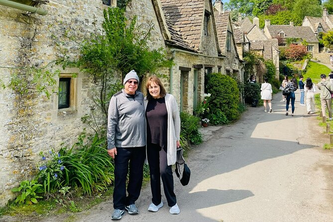 Private tour of the stunning Cotswolds with an expert local guide - Broadway Tower: a historic photo stop