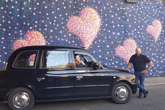 Private Tour: Traditional Black Cab Tour of London's Hidden Treasures - The small curiosities that give the tour its character