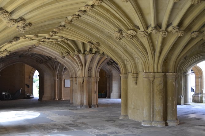 Private Tour: Traditional Black Cab Tour of London's Hidden Treasures - Starting from your hotel in central London