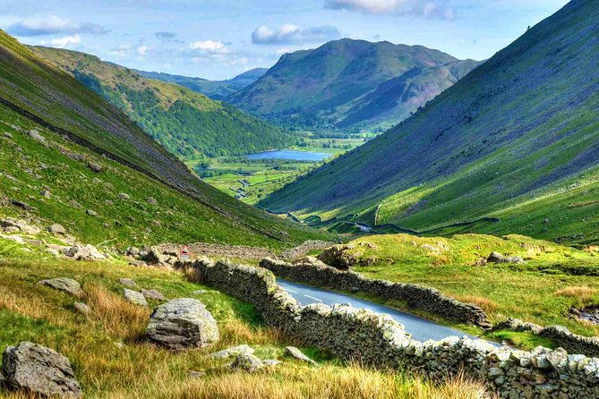 Private Tour: Ultimate Full Day Scenic Tour visiting 10 Lakes - Buttermere, Moss Force, and Newlands Pass