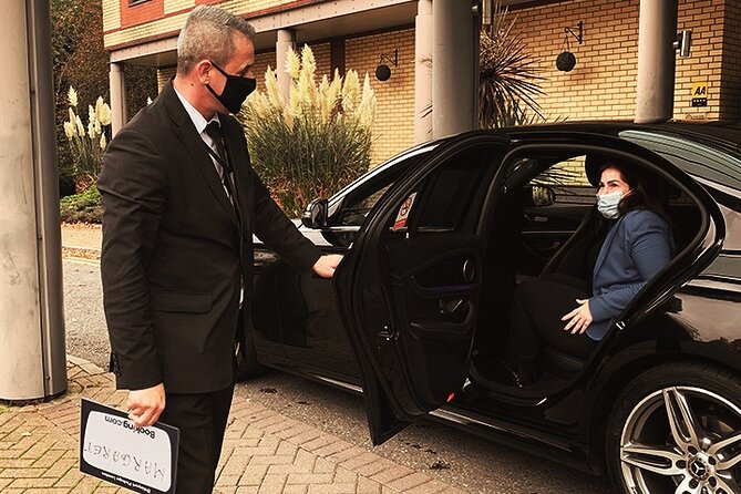 Private Transfer from Heathrow to Gatwick Airport - Meeting your driver at Heathrow arrivals