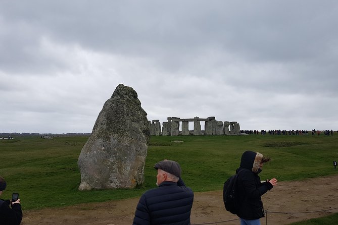 Private transfer to Southampton with a stop at Stonehenge - Stonehenge is more than a roadside stop