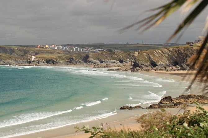 Private Two on One Surf Lesson in Newquay (2 students, 1 instructor) - Hands-on coaching in the waves