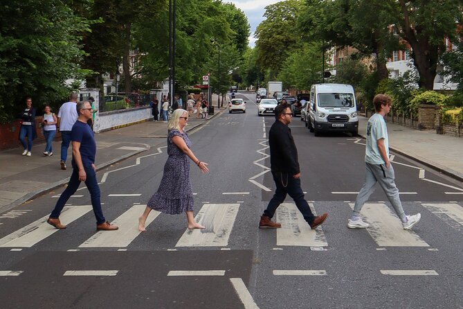 Private Ultimate London Taxi Tour - Abbey Road and the famous crossing
