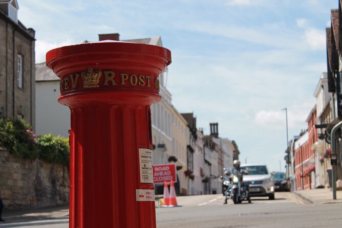 Private Walking Tour in Warwick - Value at About $15.08 Per Person