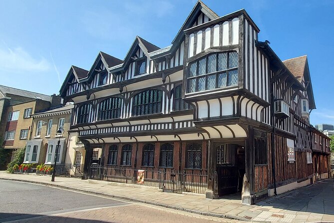 Private Walking Tour of Southampton - Tudor House and Garden, Southampton’s domestic past
