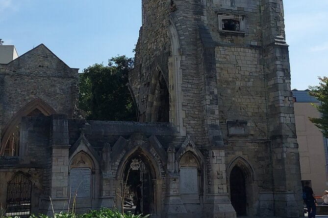 Private Walking Tour of Southampton - Holyrood Church and Georgian Southampton