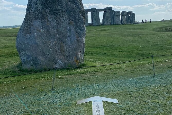 Private Windsor Castle and Stonehenge Day Tour - The guides make the difference