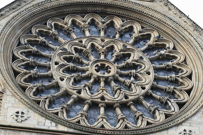Private York Minster Guided Walking Tour - Why the private format matters at $68.90
