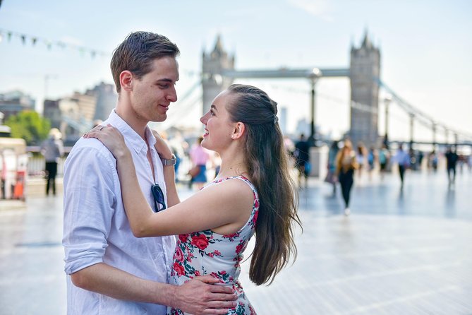 Professional Private Photoshoot in London - Starting beside Big Ben and Westminster