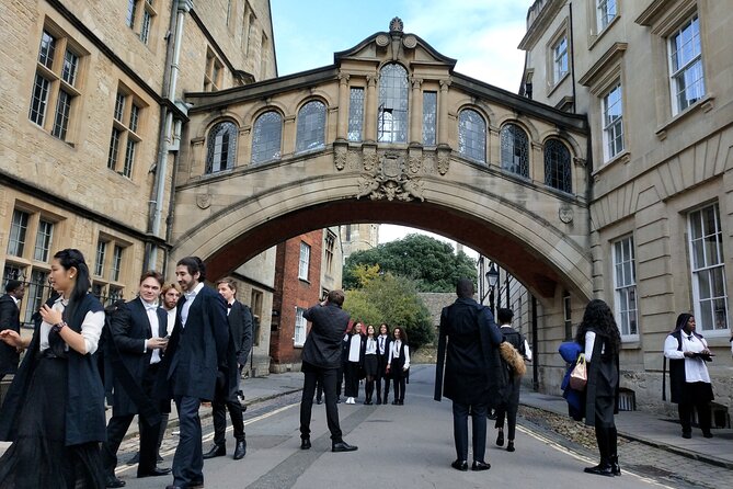 Prospective Oxford Students Entry Advice- Private Group tour - Wren’s theatre and the old Ashmolean building