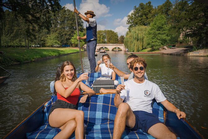 Punting Tour in Cambridge - Price, shared seating, and value