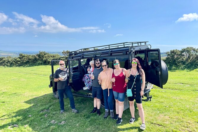 PURBECK HILLS & JURASSIC COAST - PRIVATE - 4x4 LAND ROVER SAFARI - Mark’s guiding style and the personal touches