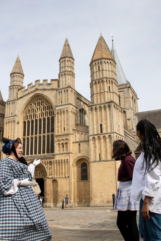 Rochester, Kent: Costumed Guided Tour - Satis House, Restoration House, and Dickens’s Rochester