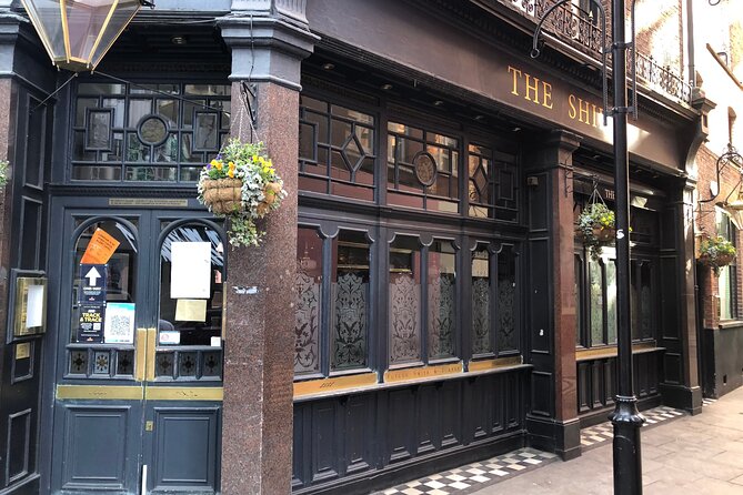 Rock and Roll Walking Tour of Soho London - Why Soho is the right place for a rock and roll walk