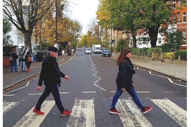 Rock Cab Tours presents Music Legends Private Taxi Tour of London - Chelsea and the Rolling Stones before fame
