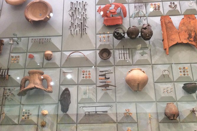 Roman London Private Walking Tour - Bank, the Royal Exchange, and Roman commercial London