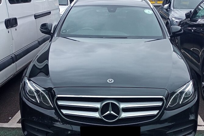 Round Trip Taxi Transfer - Luton Airport To & From London - The return pickup from a hotel or home
