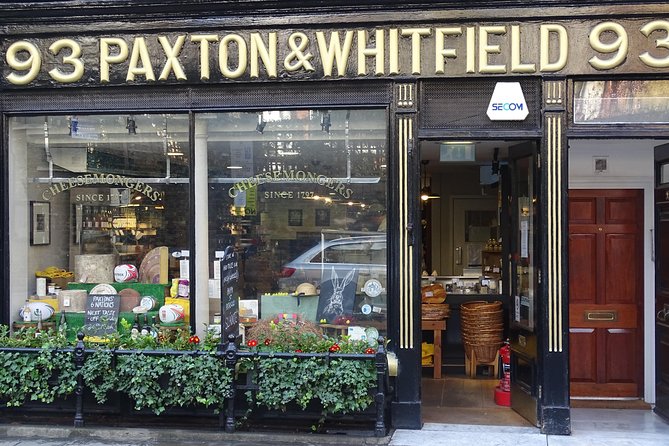 Royal Tour of St James', Parks, Palaces and Royal intrigue - Paxton & Whitfield, Floris, and Fortnum & Mason