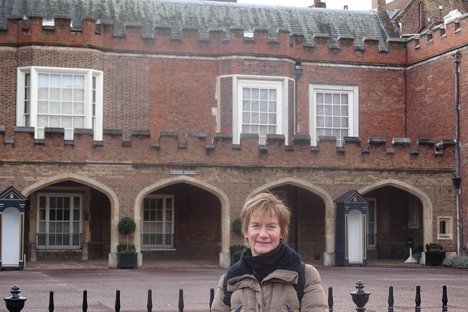 Royal Tour of St James', Parks, Palaces and Royal intrigue - What the $199 group price buys you