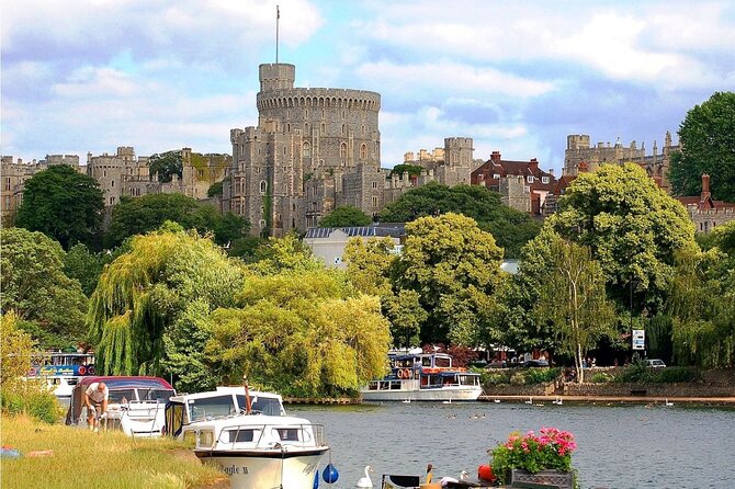 Royal Windsor & Stonehenge Private Tour - Who will enjoy this private day most?