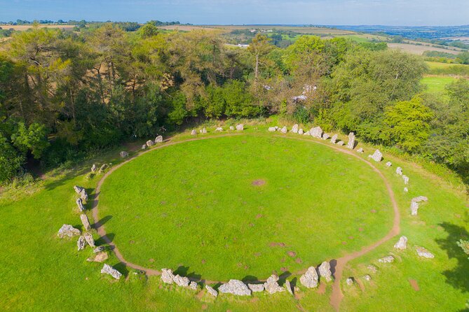 Secret Cotswolds Tour from Stratford-on-Avon or Moreton-in-Marsh - Broadway: the famous Cotswolds at its prettiest