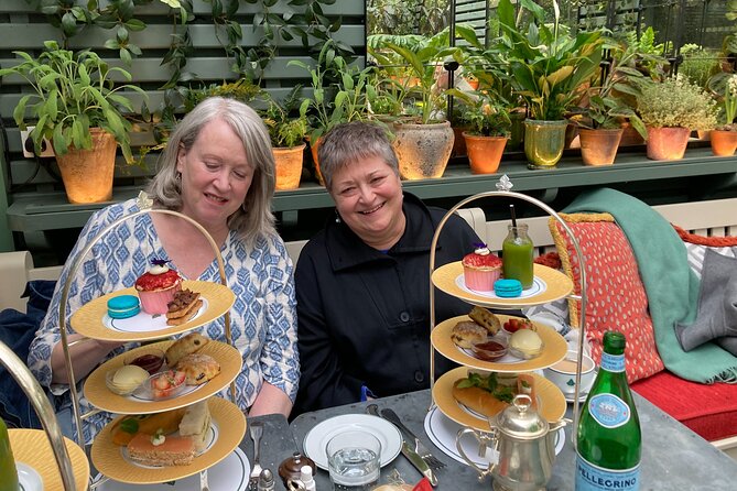 Secret Gardens of London Private Tour - The Inns of Court’s quiet gardens