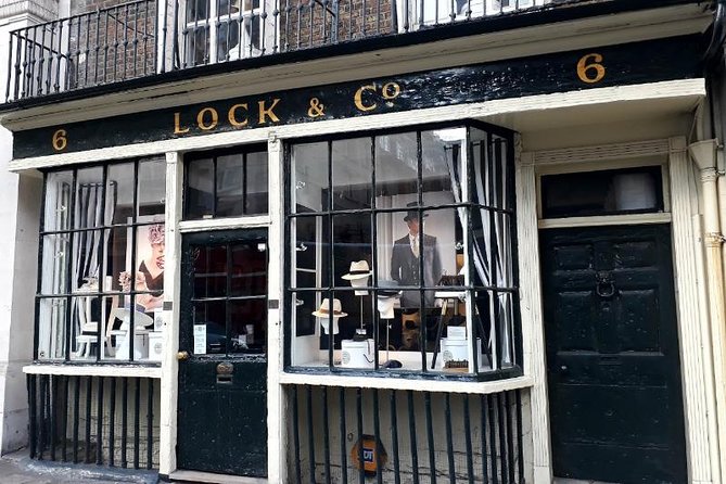 Secret London Private Taxi Tour - Alleys, courtyards, and secret gardens