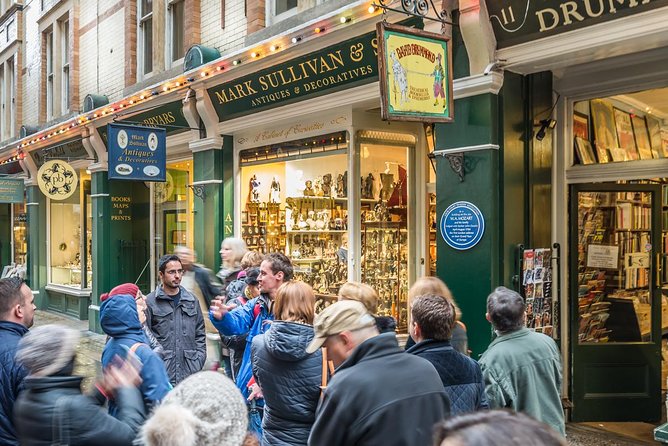 Secret Walking Tour of Central London - What the small details add to your London visit