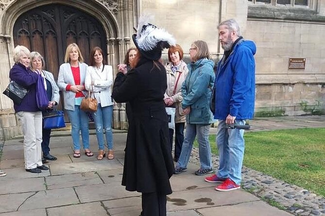 Shadows of York: Ghost Walk and Horrible History. - Narrow streets and overlooked corners