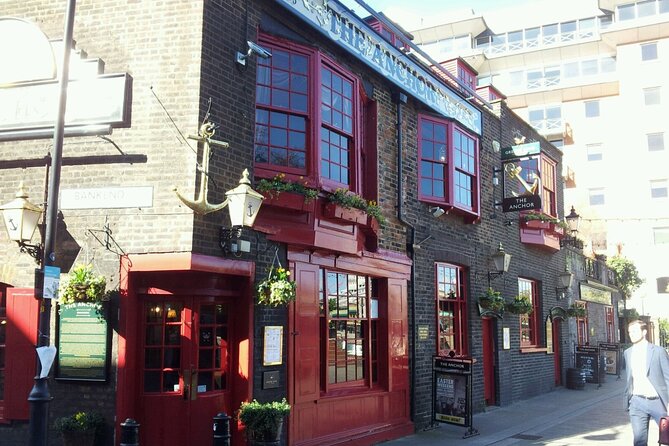Shakespeare in London Private Tour - Southwark Cathedral and Shakespeare’s family connection