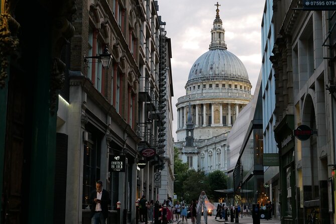 Shakespeare's Walking Tour in London - Elizabethan Biscuits and Mead