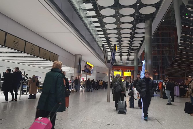Shared Shuttle Service from Gatwick to your Hotel in London - A calmer landing at Gatwick