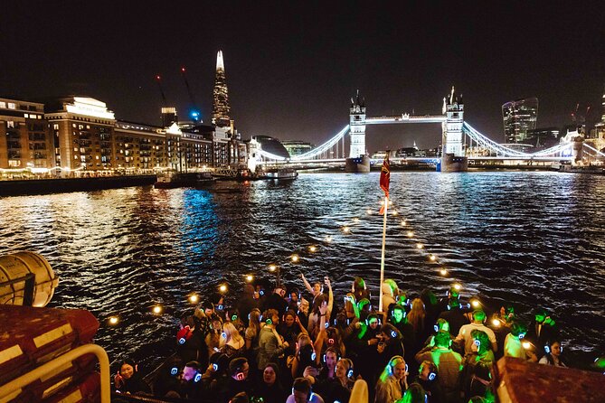 Silent Disco London Thames Boat Party - Boarding at 7 pm
