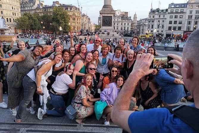 Silent Disco Walking Tours West End Boogie Shoes - The staff create the energy