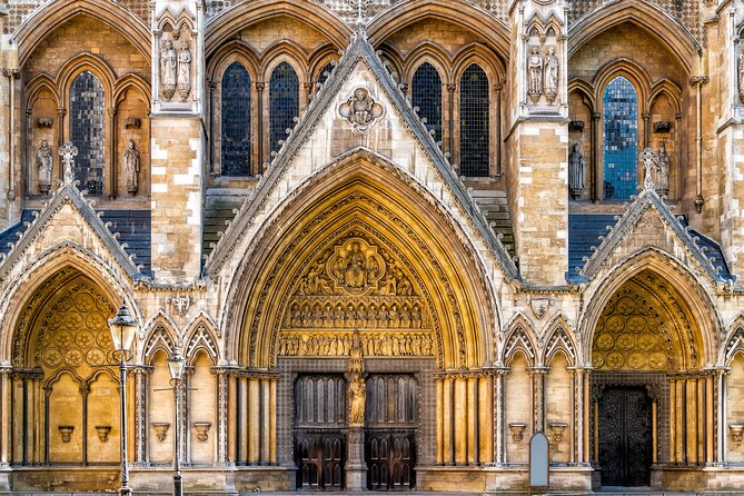 Skip-the-line Westminster Abbey London Guided Tour - Private or group tour: choose based on how you travel