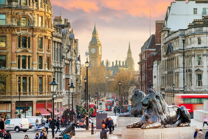 Skip-the-line Westminster Abbey London Guided Tour - The guides make or break the visit