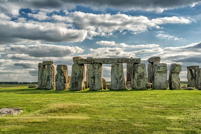 Small Group Cotswolds Village, Stonehenge and Bath Tour from London - Why this London day trip works