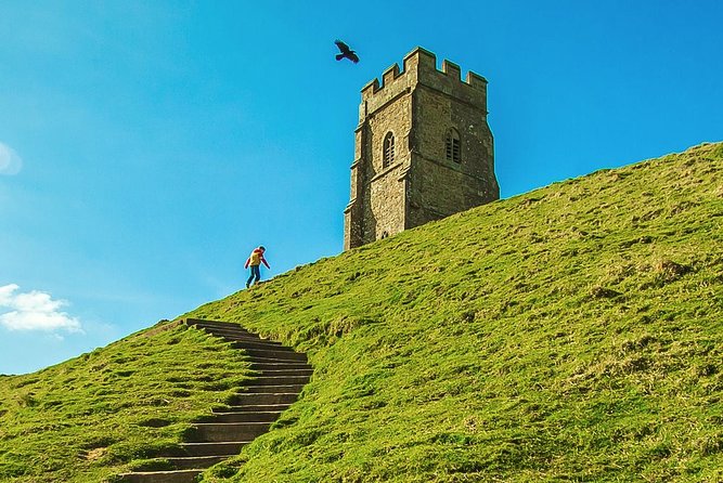 Small-Group Day Trip to Stonehenge, Glastonbury, and Avebury from London - Lunch and free time in Glastonbury