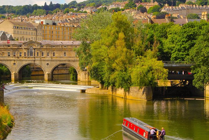 Small-Group to Bath, Lacock, Avebury and Stonehenge from London - What the $258.75 price buys you