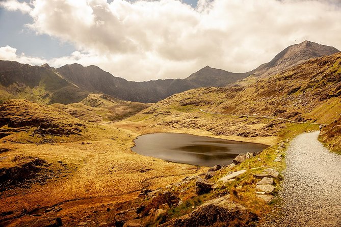 Snowdonia & Chester Day Tour from Manchester Including Admission - Snowdonia by road: scenery without a long hike