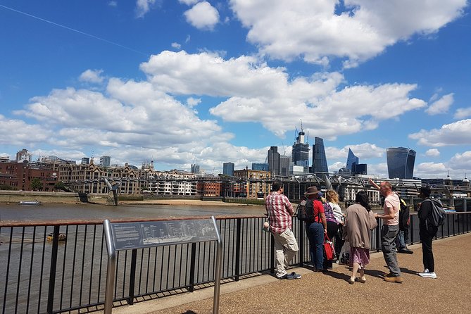South Bank (London Bridge) Walking Tour & Enter The Tower of London - Entering the Tower of London