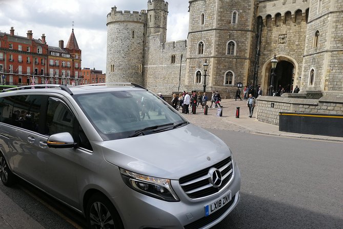 Southampton Cruise Term/ Hotel to London with Stopovers at Stonehenge & Windsor - Mercedes comfort and the small extras