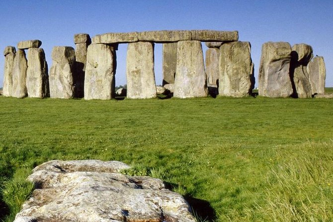 Southampton: Post-Cruise Tour to London via Salisbury, Stonehenge and Windsor - Windsor Castle: royal rooms, a chapel, and a tight schedule
