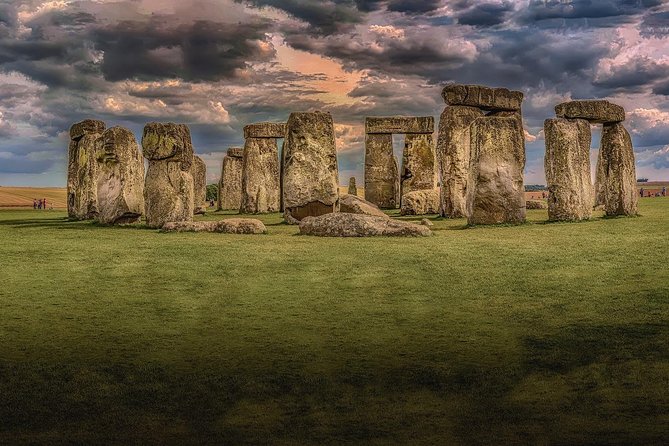 Southampton Pre-Cruise Tour: London to Southampton via Stonehenge - Who gets the best value from this experience