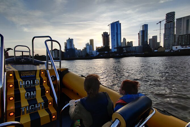 Speedboat Cruise Tour: Embankment OR Westminster Pier -70 minutes - The fast section toward Greenwich and the O2