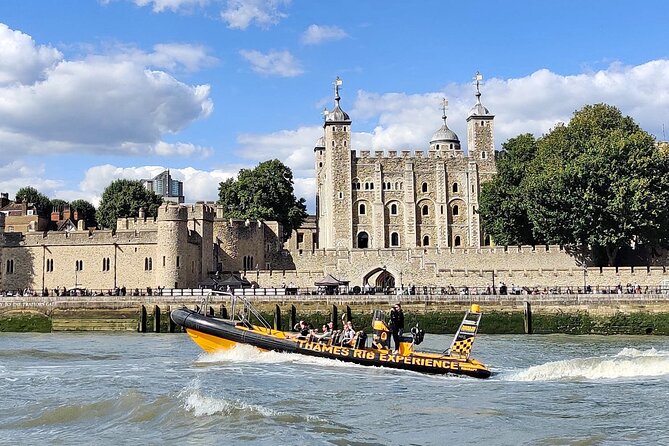Speedboat 'Tower RIB Blast' from Tower Millennium Pier - 20 minutes - Why the small boat makes a difference